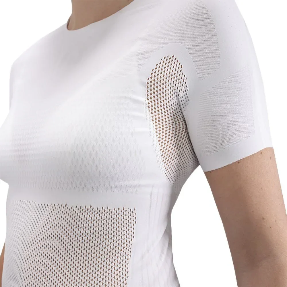 Megmeister Women's DRYNAMO Cycle Short Sleeve Base Layer - Image 5
